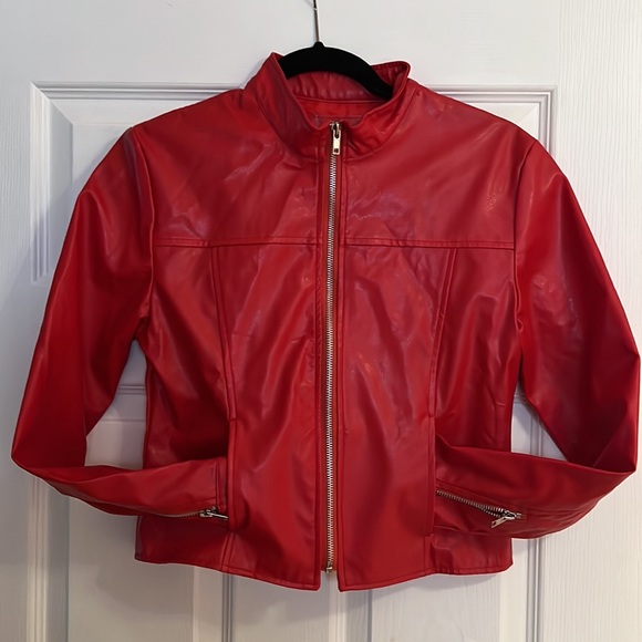 Stylish red leather-like jacket. MARCO collection. Size S. - Picture 2 of 4